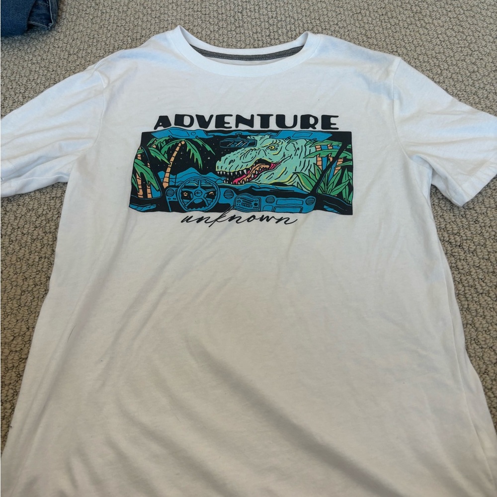 White Adventure Graphic T-Shirt